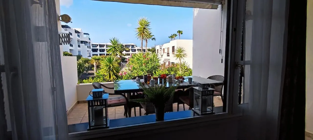 Gibshouses Playa Bastian Costa Teguise