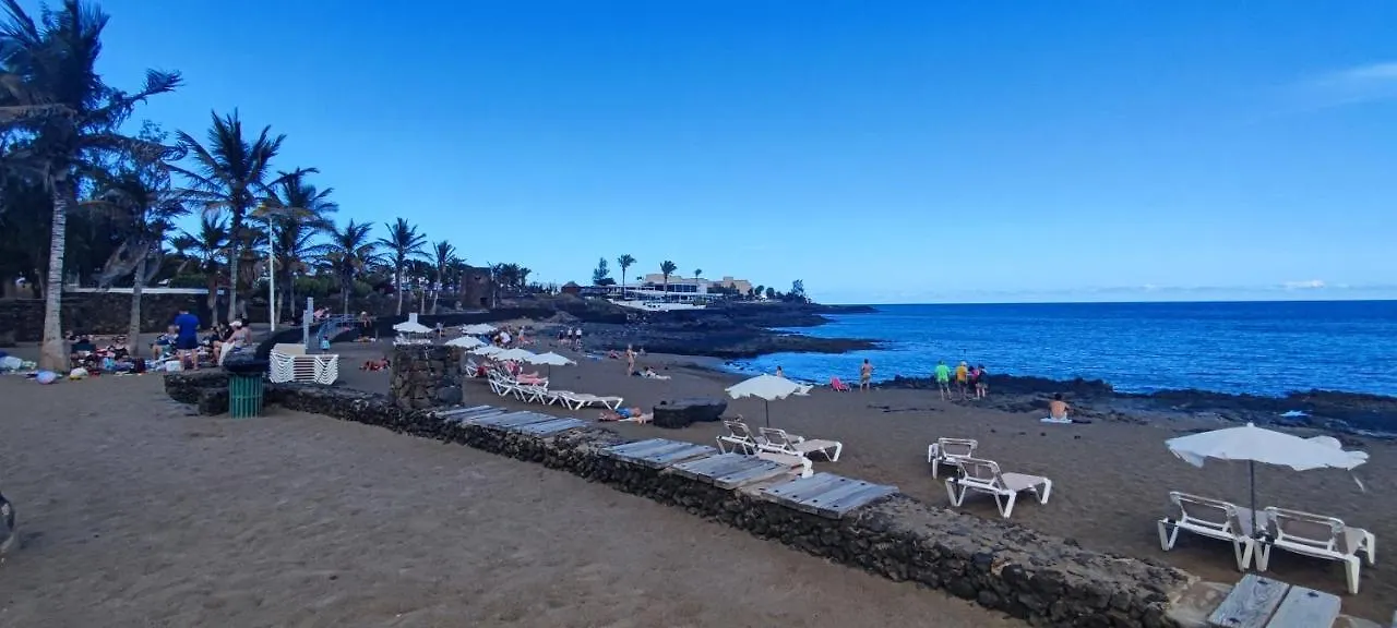 Gibshouses Playa Bastian Costa Teguise Spain