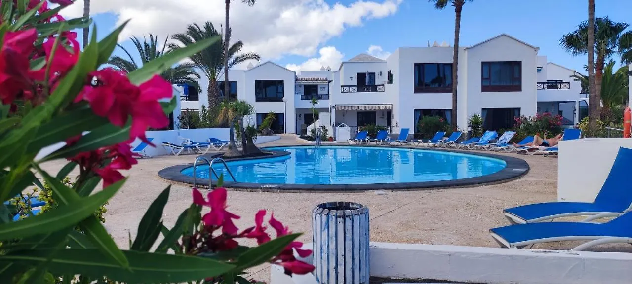 Gibshouses Playa Bastian Costa Teguise 0*,