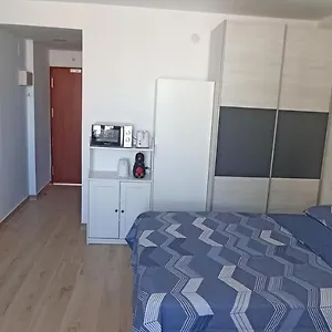 https://buenavista-estudio-torremolinos.hotelsinnerja.org