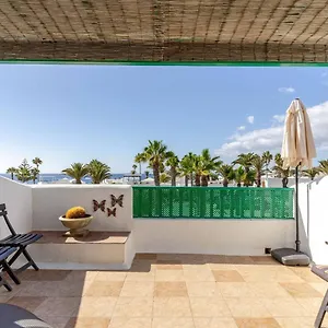 Coqueto En Coronas Costa Teguise